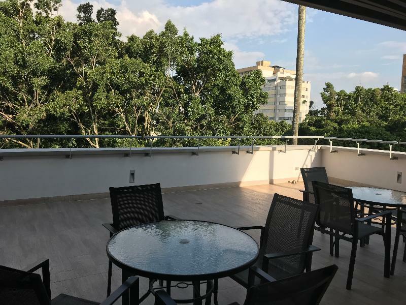 Park V Hotel & Suites Кали Экстерьер фото